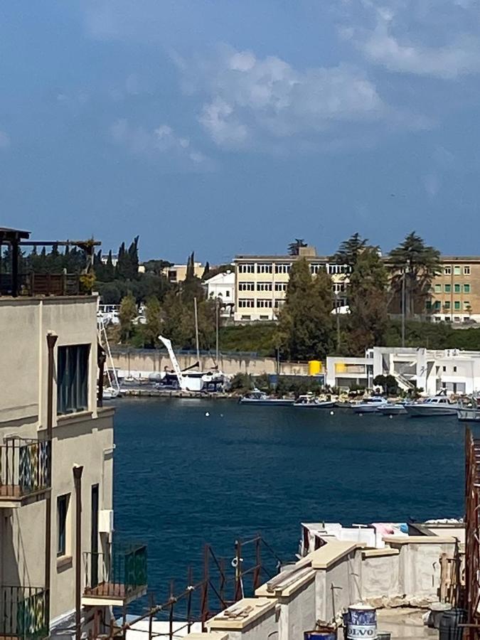 Romantica Brindisi Exteriér fotografie